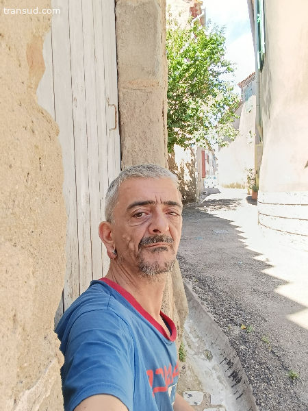 Homme célibataire viril recherche vraie femme transgenre oéd