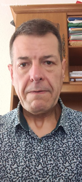 Homme cherche a rencontrer une très belle femme transexuelle